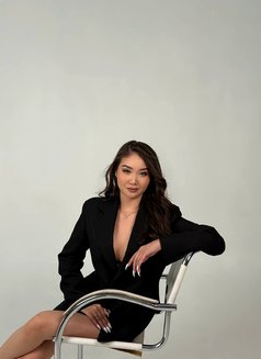 Aida Creamy Queen - escort in Hong Kong Photo 5 of 7
