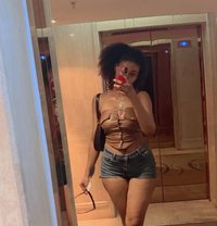 Aida - escort in Dammam Photo 2 of 3