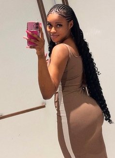 Aida - escort in Dammam Photo 3 of 3