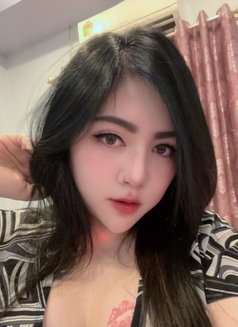 Aida - escort in Bangkok Photo 4 of 13