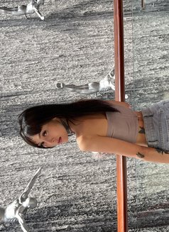 Aida - Transsexual escort agency in Dubai Photo 8 of 8