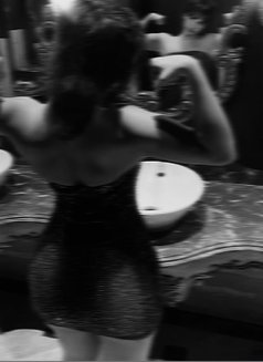 Aiena i Am independent - escort in New Delhi Photo 11 of 13