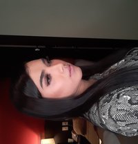 Aikhostouch - Acompañantes transexual in Manila