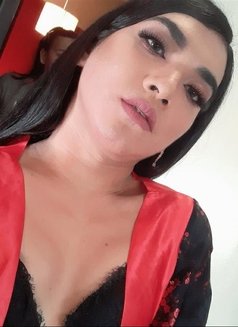 Aikhostouch - Transsexual escort in Manila Photo 13 of 20