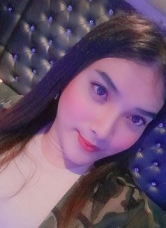 Aikhostouch - Transsexual escort in Manila Photo 21 of 22