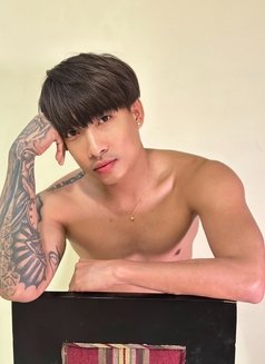 Aikinaru mashte - Male escort in Manila Photo 9 of 12