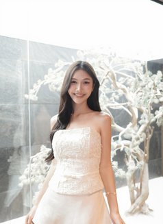 Aileen - puta in Bangkok Photo 7 of 8