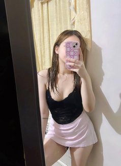 Ailene Flores - escort in Manila Photo 5 of 5