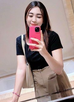 Ailleen - Masajista in Jakarta Photo 1 of 4