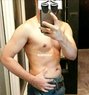 Aim - Acompañantes masculino in Bangkok Photo 1 of 9