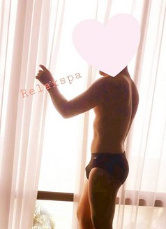 Aim - Acompañantes masculino in Bangkok Photo 3 of 9