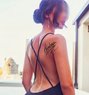 Ainhoa - masseuse in Tokyo Photo 1 of 5