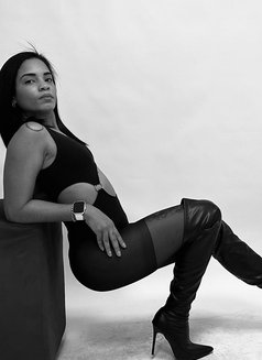 Ainoha - puta in Hong Kong Photo 4 of 8