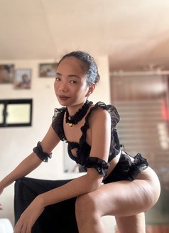 Aira Gfe/wild/escort - masseuse in Manila Photo 3 of 3