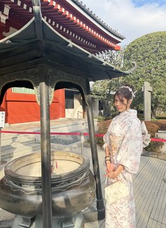 Aera - escort in Makati City Photo 6 of 10