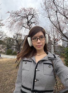 Aera - escort in Makati City Photo 10 of 10