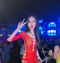 Airen - escort in Seoul Photo 7 of 8