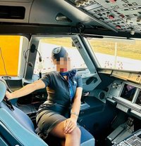 Airhostess Here. Independent. Real Meet - puta in Mumbai