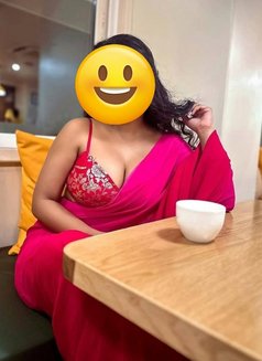 Airhostess kanika.No broker.no advance - escort in New Delhi Photo 4 of 6