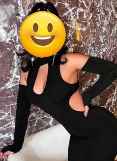 Airhostess. Kanika. Real Meet Independen - escort in New Delhi Photo 2 of 6