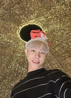 Airly - Male escort in Bangkok Photo 3 of 9