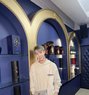 Airly - Acompañantes masculino in Kuwait Photo 10 of 10
