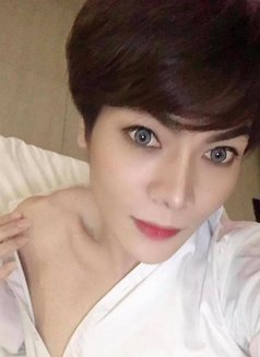 Airy I do top - Acompañantes transexual in Muscat Photo 5 of 5