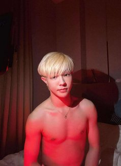Airy - Male escort in Bangkok Photo 9 of 12