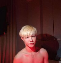 Airy - Male escort in Bangkok