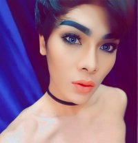 Airy top - Male escort in Muscat