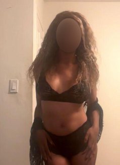 Aisana - escort in Paris Photo 1 of 12