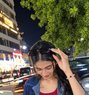Aish - puta in Lucknow Photo 1 of 1