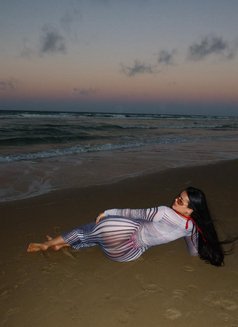 Aisha - escort in Dubai Photo 7 of 11