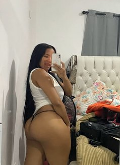 Aisha - escort in Sharjah Photo 7 of 10