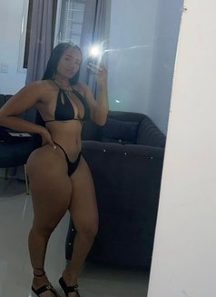 Aisha - escort in Sharjah Photo 9 of 10