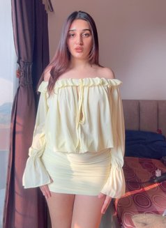 Aisha - escort in Muscat Photo 4 of 5