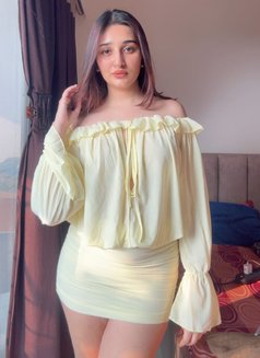 Aisha - escort in Muscat Photo 5 of 5