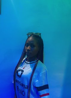 Aisha - puta in Jeddah Photo 3 of 5