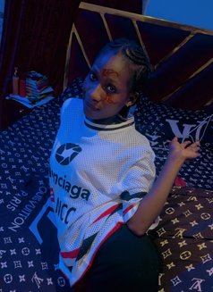 Aisha - puta in Jeddah Photo 4 of 5