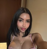 Aisha - escort in Bangkok Photo 11 of 17