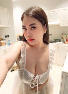 Aisha - escort in Mumbai Photo 1 of 4