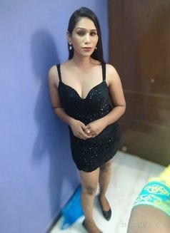 Aisha - Transsexual escort in Chennai Photo 5 of 5