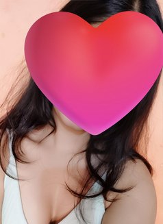 Aisha Is Back only cam show - escort in New Delhi Photo 6 of 9