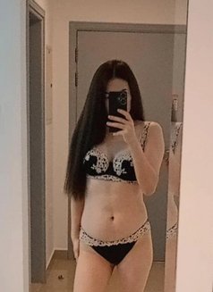 Aisha - escort in İstanbul Photo 2 of 7