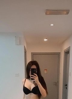 Aisha - escort in İstanbul Photo 3 of 7