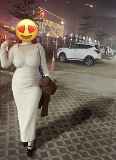 Aisha Khan Anal Queen Cam or Realmeet - puta in New Delhi Photo 5 of 7