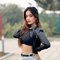 Aisha (Luxury model camshow) - Intérprete de adultos in New Delhi
