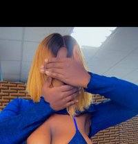 Aisha - escort in Al Ain