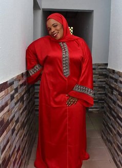 Aisha - escort in Lagos, Nigeria Photo 4 of 4