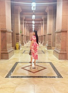Aisha Professional massage so hot - puta in Abu Dhabi Photo 11 of 13